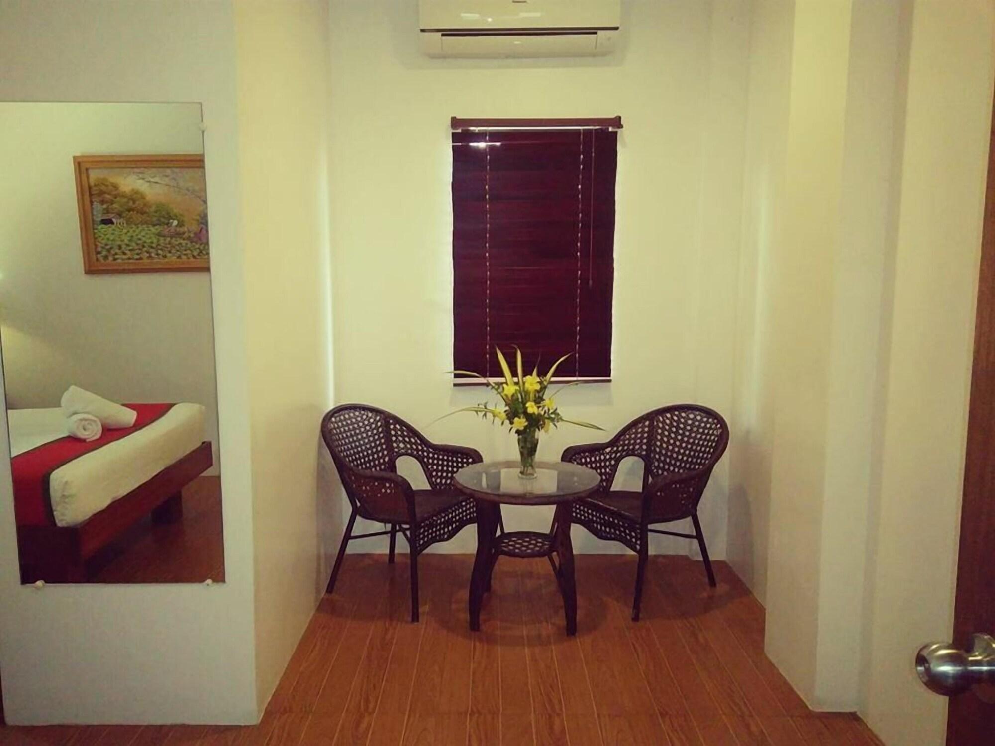 Discover Boracay Hotel Kalibo Esterno foto
